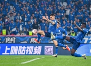 ac米兰-精英球队在欧洲俱乐部比赛中奋力拼搏