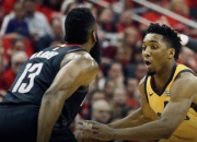 米兰体育app-100T绝杀DFM，Tarzan单局斩获MVP宿敌对决2025世界赛，成为赛场最大亮点的简单介绍