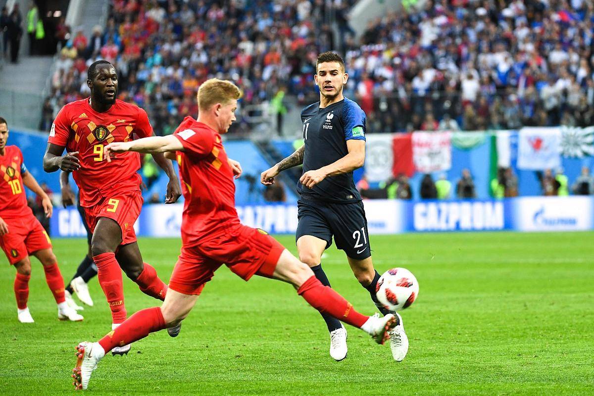 罗马尼亚客场战胜奥地利，小组晋级机会增大