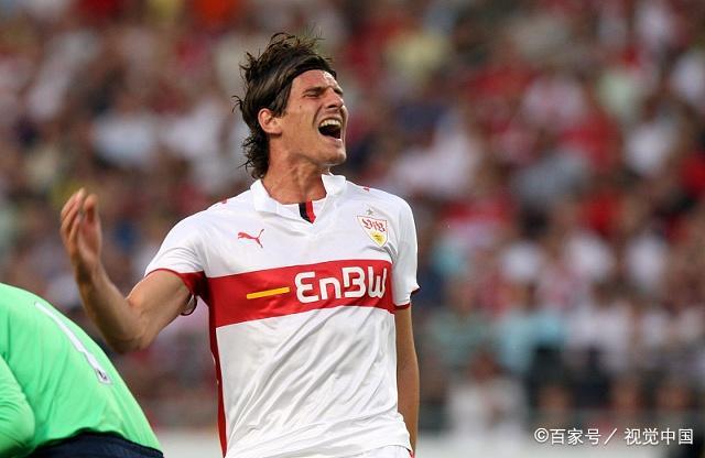 斯图加特豪取三连胜,晋级决赛之路 斯图加特豪取三连胜,晋级决赛之路