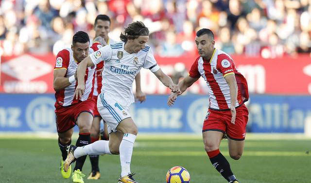 雅典AEK队在比赛中取得惊人胜利