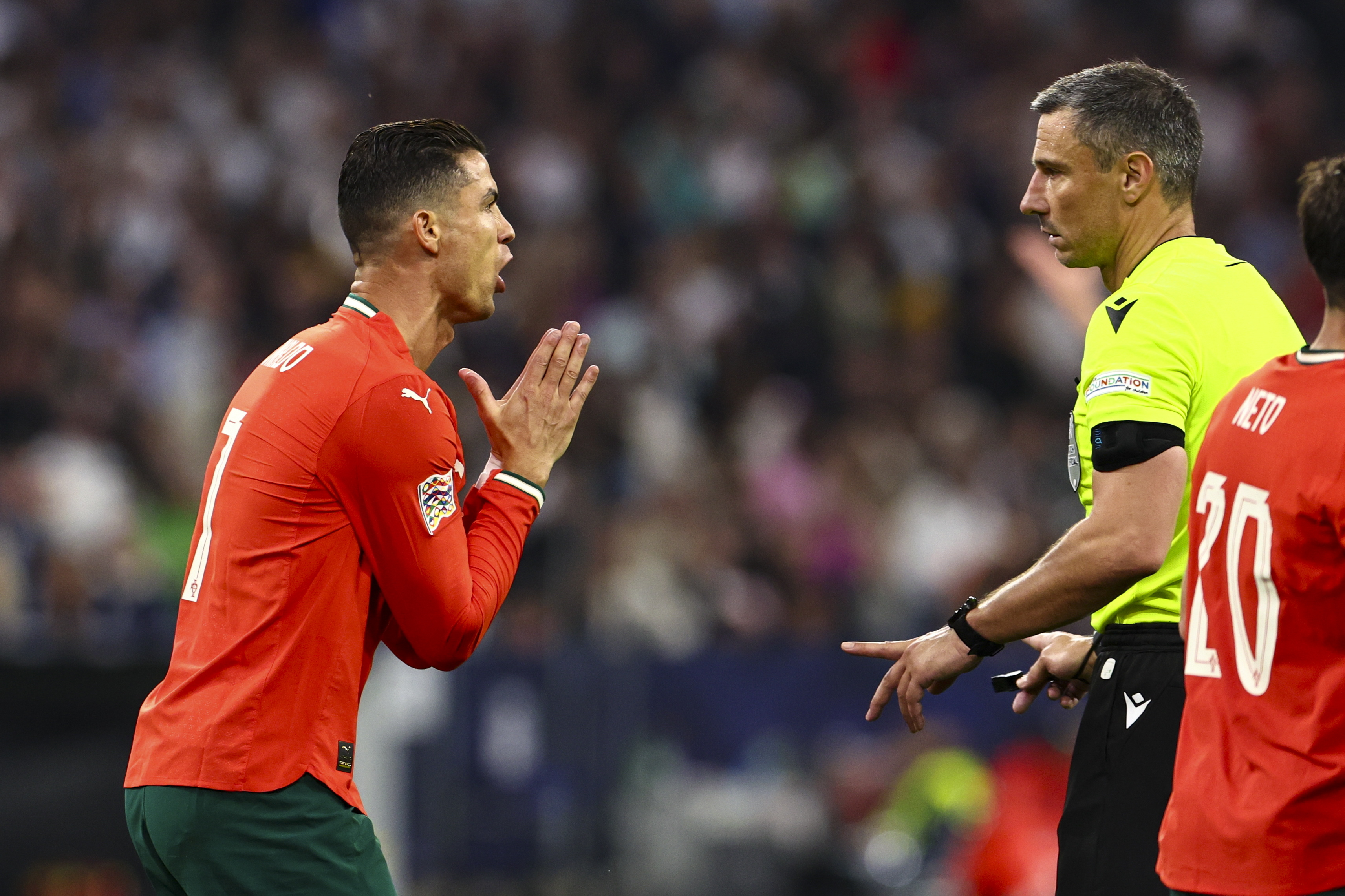 葡萄牙力克荷兰，晋级半决赛