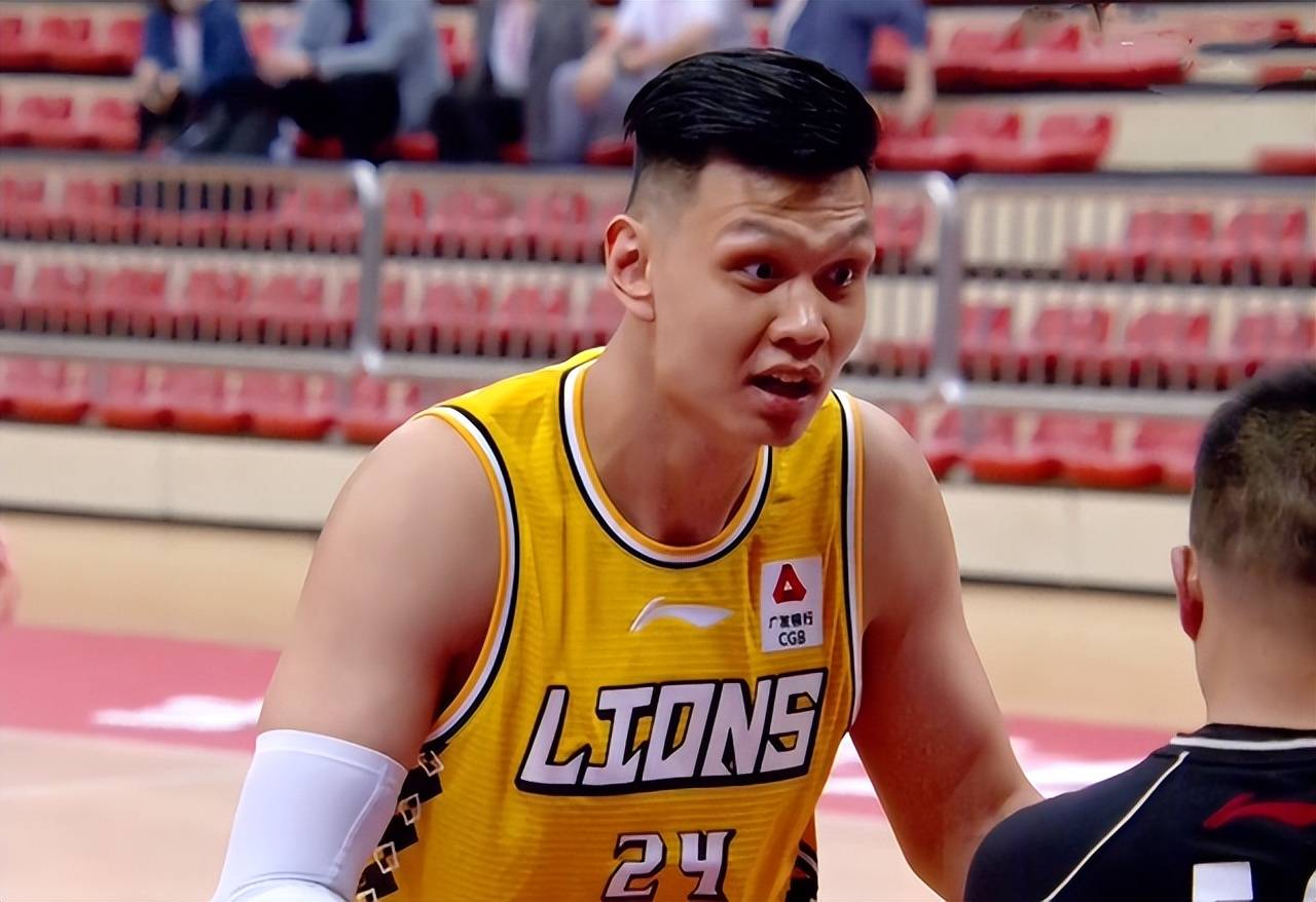 柏林联队老将发表退役声明，感慨万千