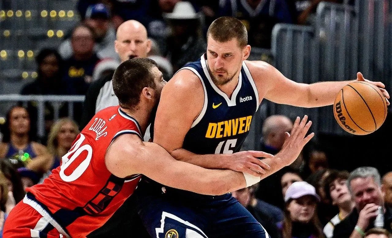 快船击败掘金继续保持不败,莱昂纳德表现强势 快船击败掘金继续保持不败,莱昂纳德表现强势