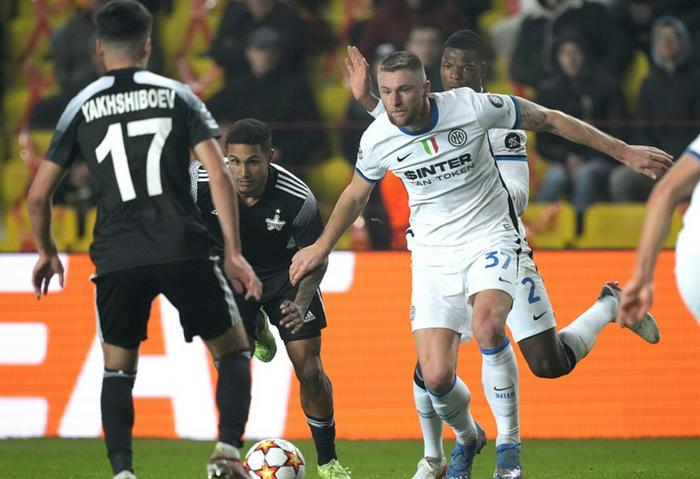 国米客场1-1逼平佛罗伦萨，梅开二度的桑切斯表现出色