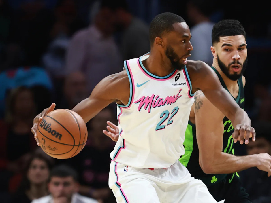 热火主场击败老鹰，夺取