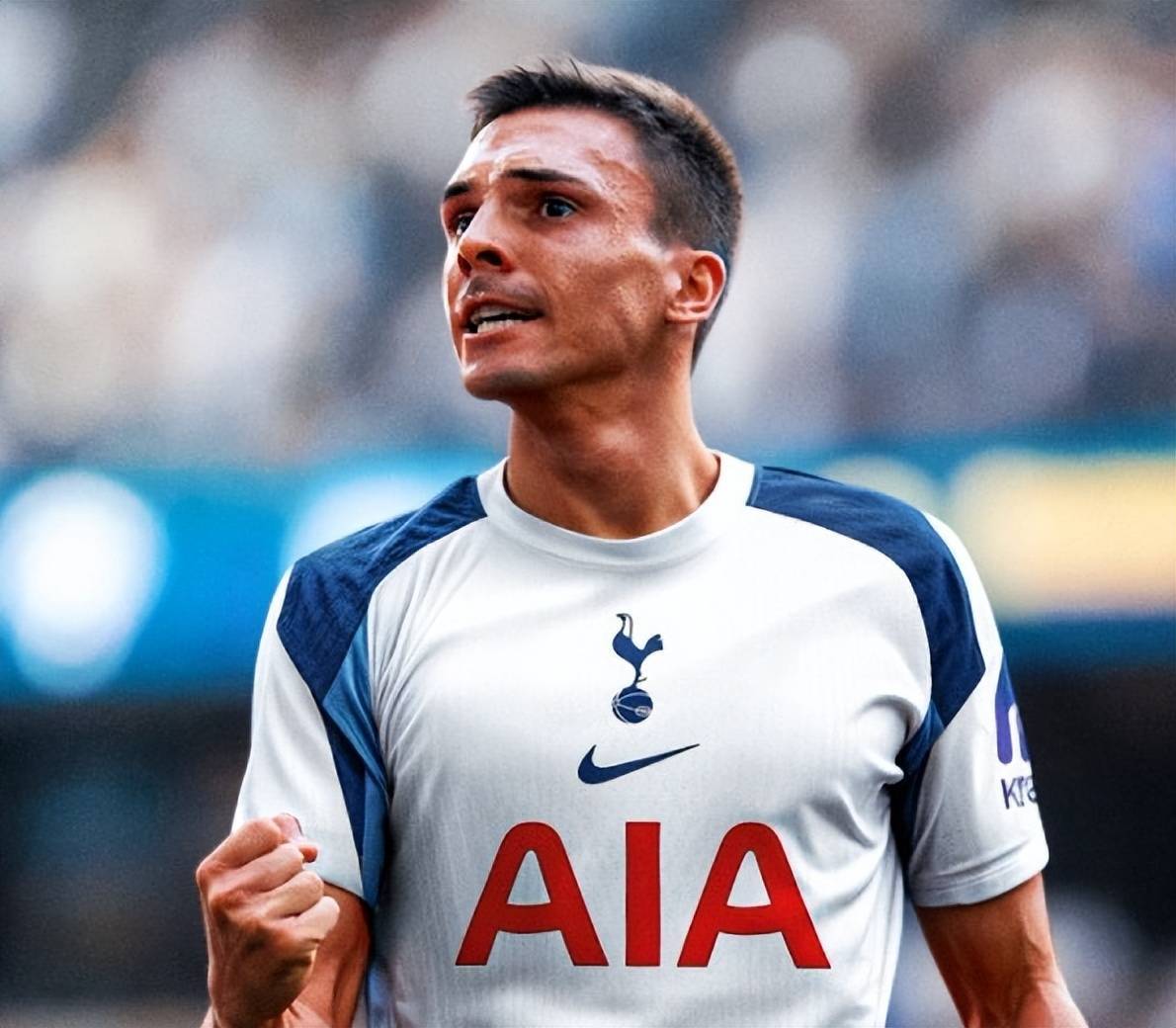 关于热刺战术整齐有序，英格兰足球冠军奖杯仅一步之遥的信息